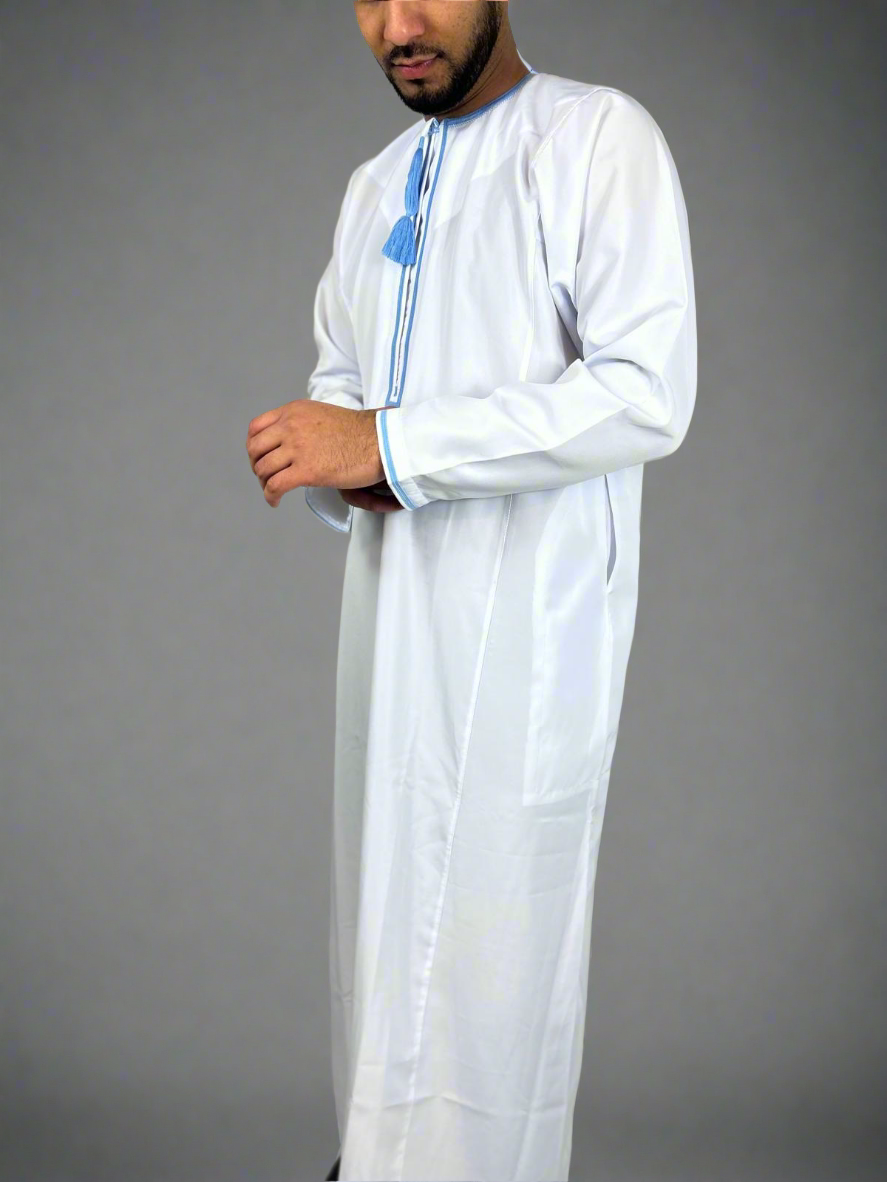 Omani White Thobe with Blue Tassle