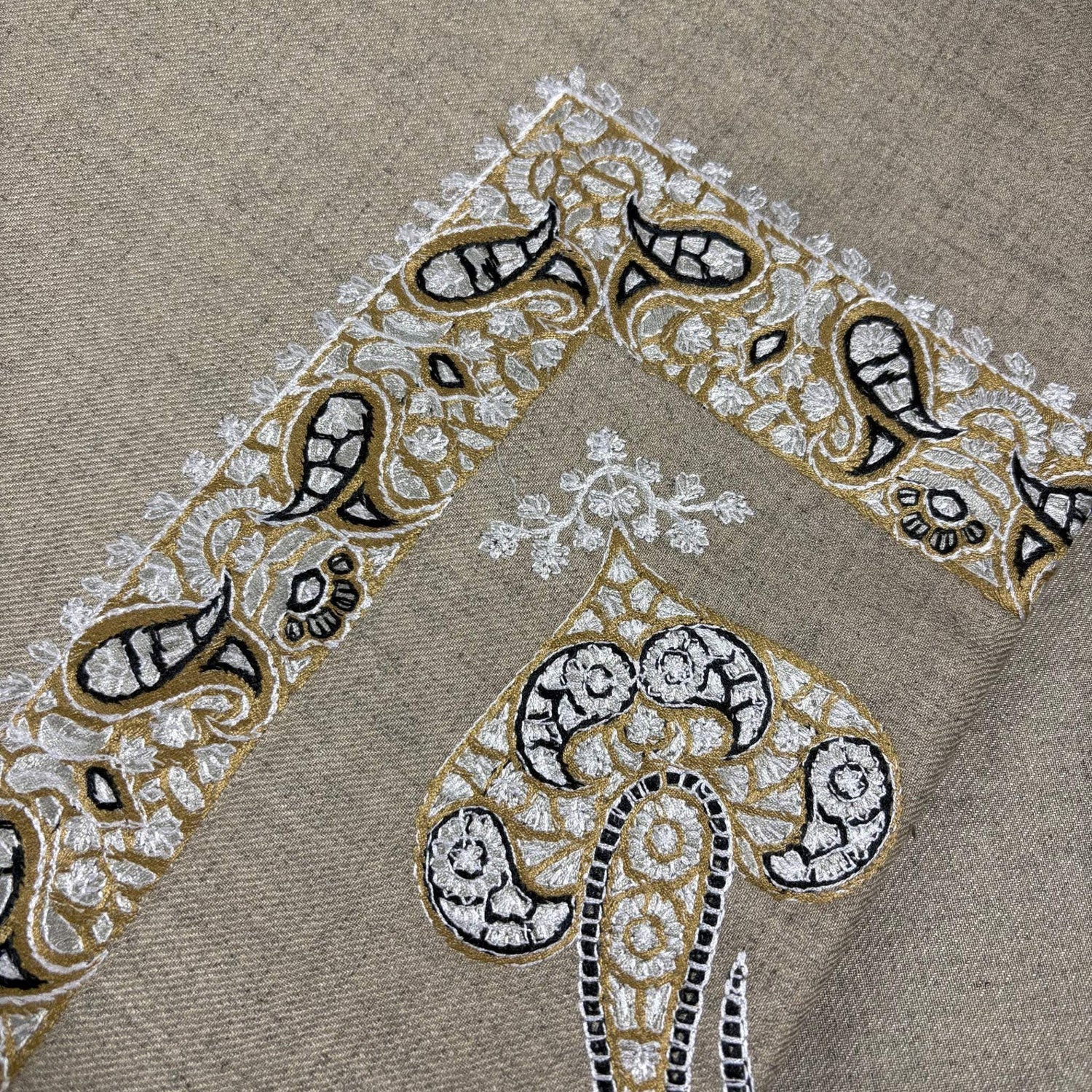 Desert Mosaic Shemagh