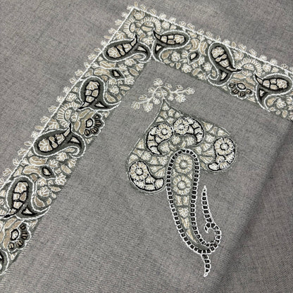 "Complete Look: Premium Khaki Thobe with Desert Mosaic Shemagh"