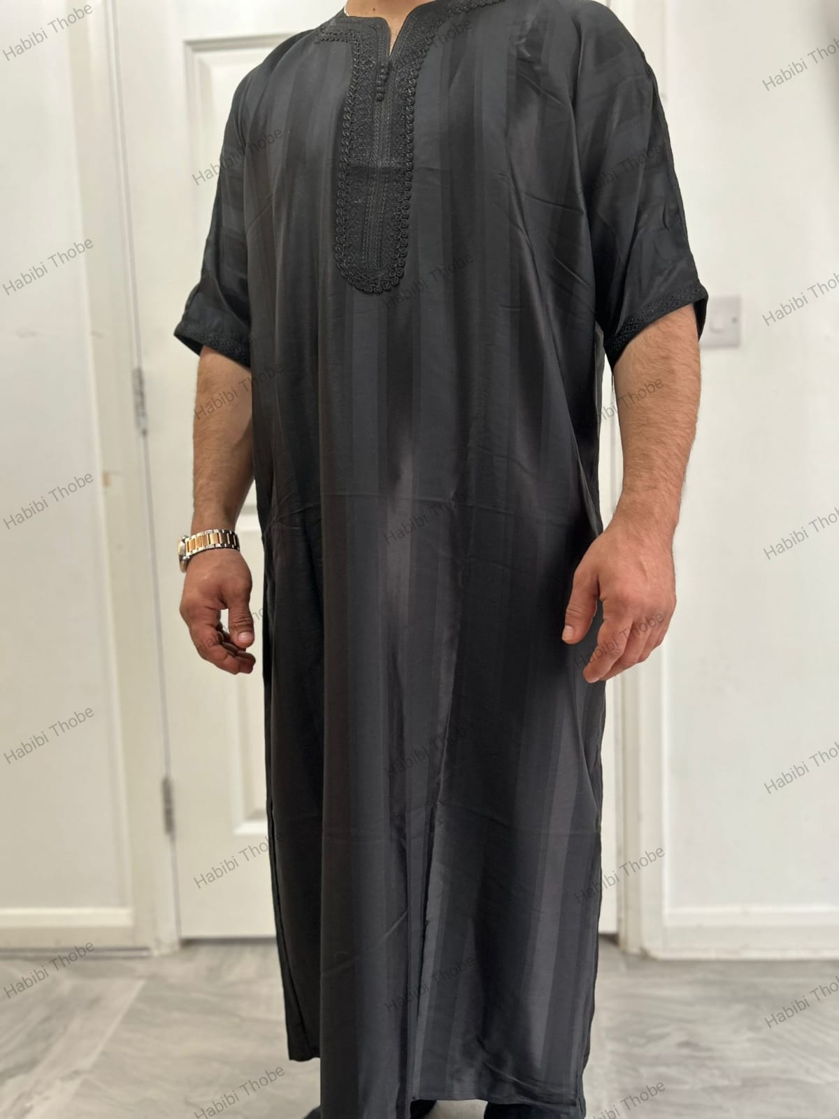 Shiny Jahwara Moroccan Thobe Black