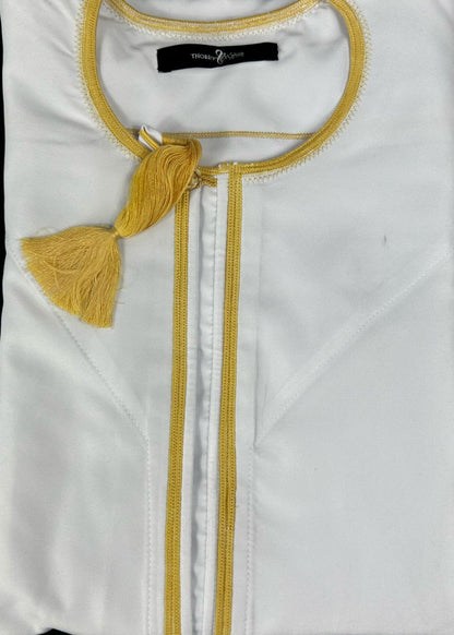 Omani Plain White Thobe with Yellow