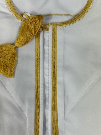 Omani Plain White Thobe with Yellow