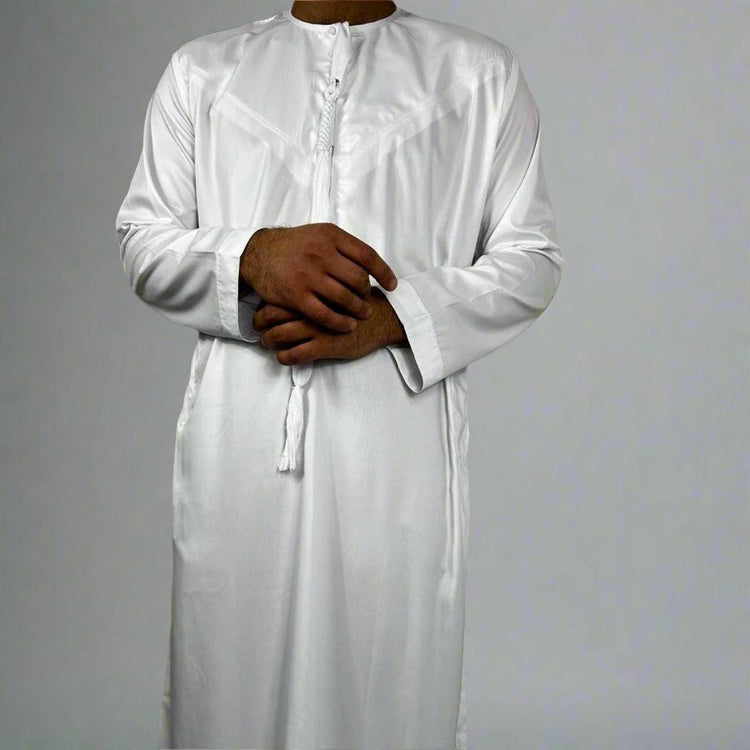 White Emarati Thobe