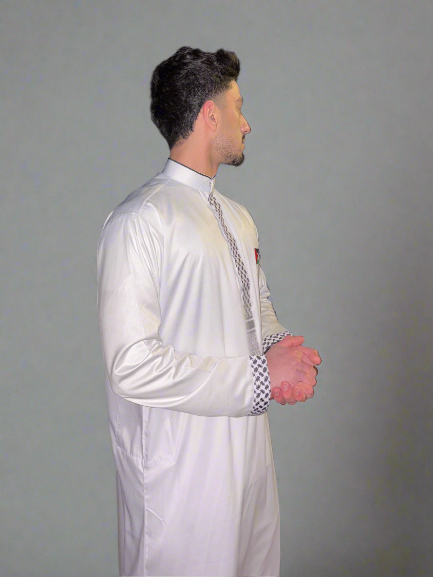Side shot of the Heritage Thobe, showcasing its minimalist and elegant style